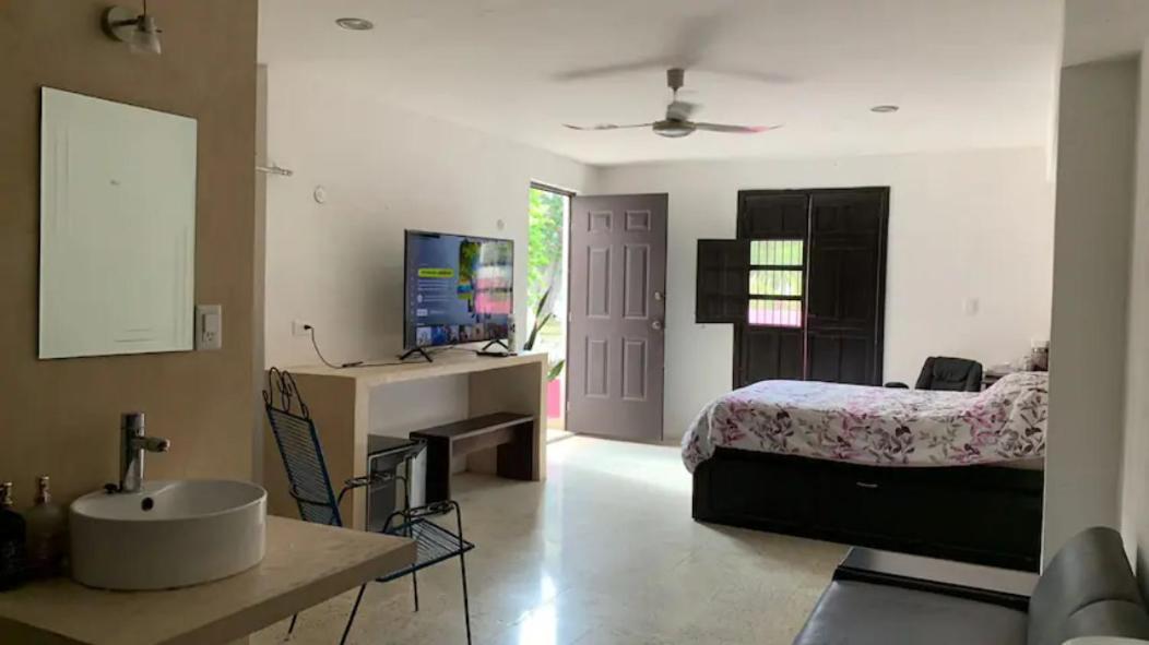 Hostal Rosa Mexicano Merida Exterior photo